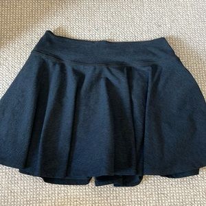 Brand New Beyond Yoga skort. Size large